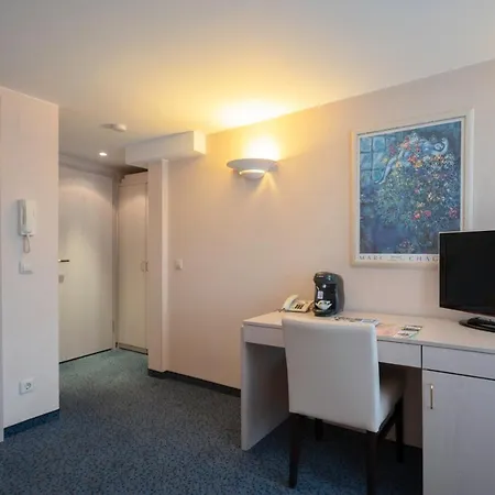 Staeffele Apartahotel *